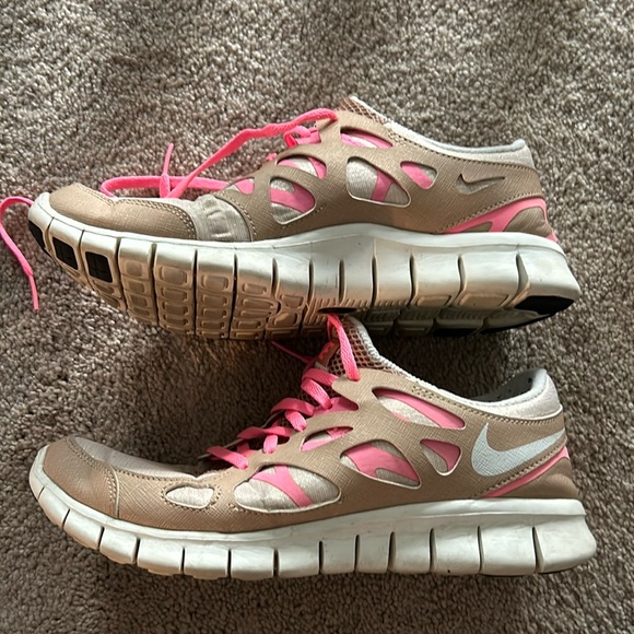 Nike Free Run 2 Athletic Shoes - Picture 5 of 9